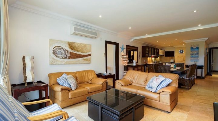 MG 103, Ballito Manor