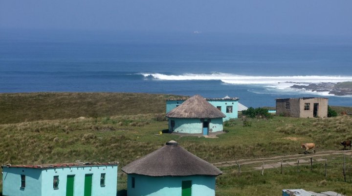 Mapuzi Surf Lodge
