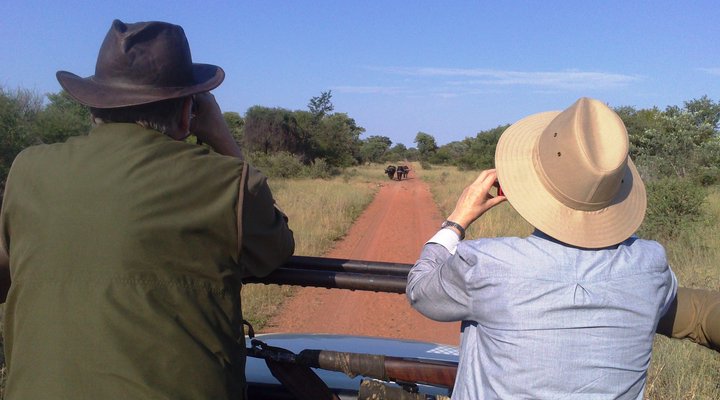 Khaya Nkwe Game & Guest Farm