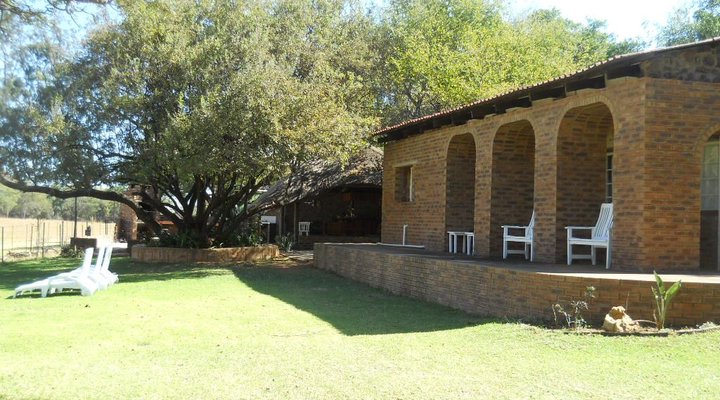 Khaya Nkwe Game & Guest Farm