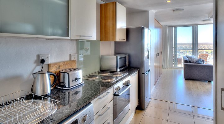 Unit 1404 Horizon Bay