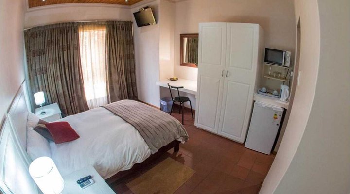 Boschendal 10 Guest House