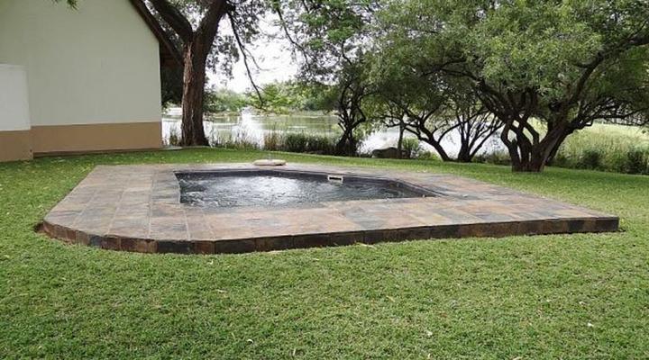 Jimmy's Place - Thatch Lodge