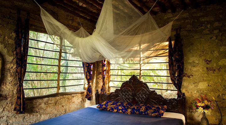 Blue Monkey Beach Cottages