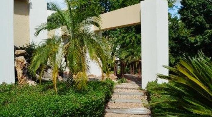 Accommodation Procurers & Travel Facilitators