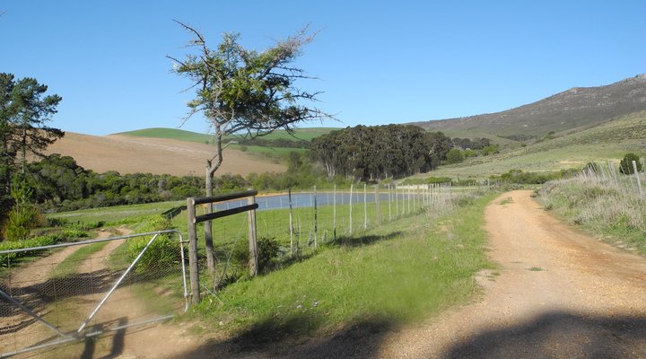 Taim-Go-Loer Private Guest Farm