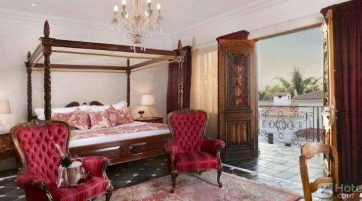 Capital House Boutique Hotel