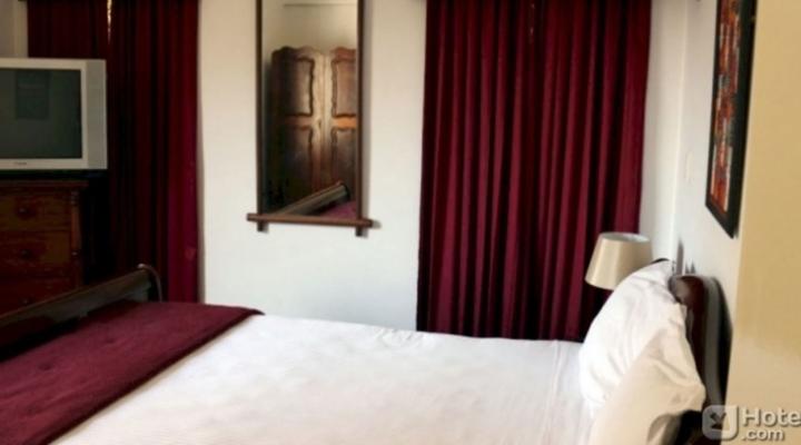 Capital House Boutique Hotel