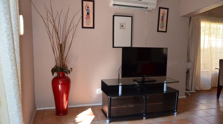 Leafy Apartments Ferndale