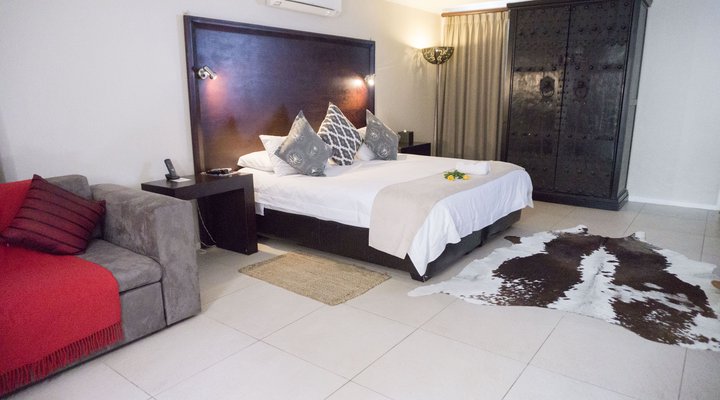 Ibhayi Guest Lodge- Lion Roars Hotels & Lodges