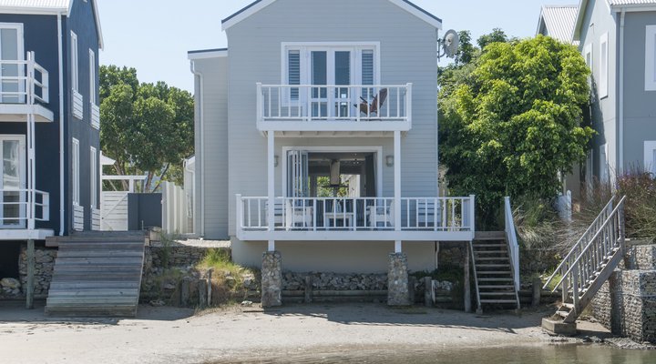 Thesen Island Rentals