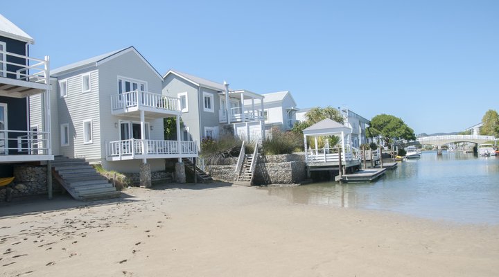 Thesen Island Rentals