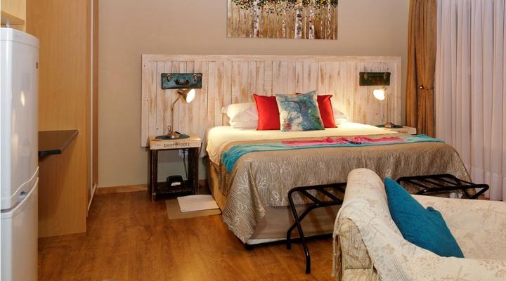 Country Park Guest House and Camping 