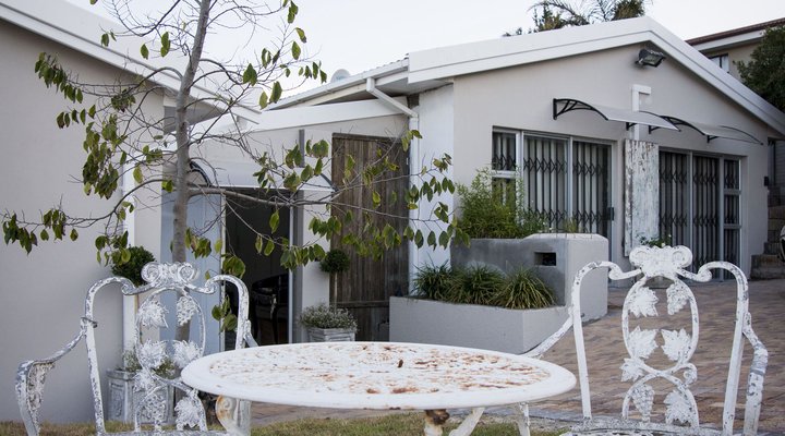 Heaven's View Guest House