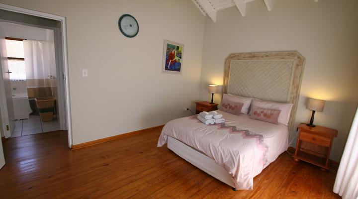 Brenton Cottage & Flat