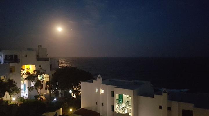 69 Perissa Santorini