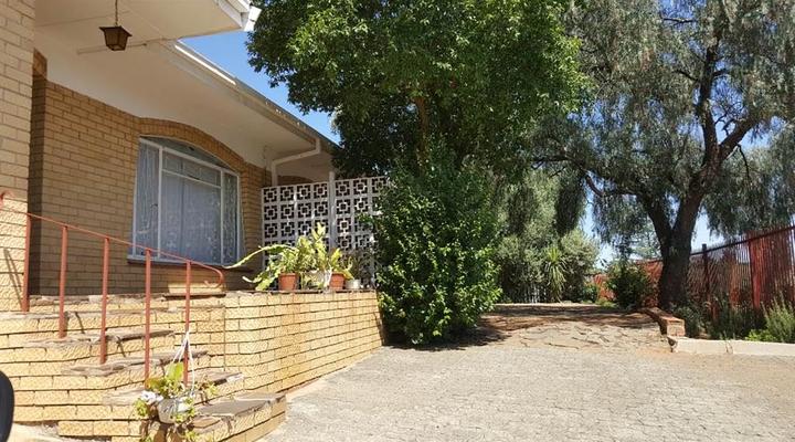 Hertzog House Bloemfontein