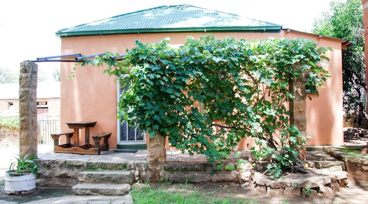 Roma Trading Post Lodge