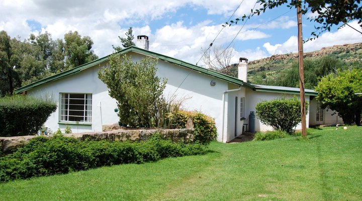 Roma Trading Post Lodge