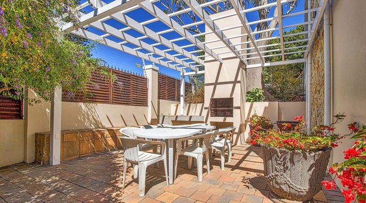 Sunnyside Guest Suites