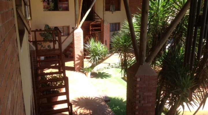 Sparrowhawk Lodge Hartbeespoort