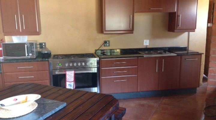 Sparrowhawk Lodge Hartbeespoort