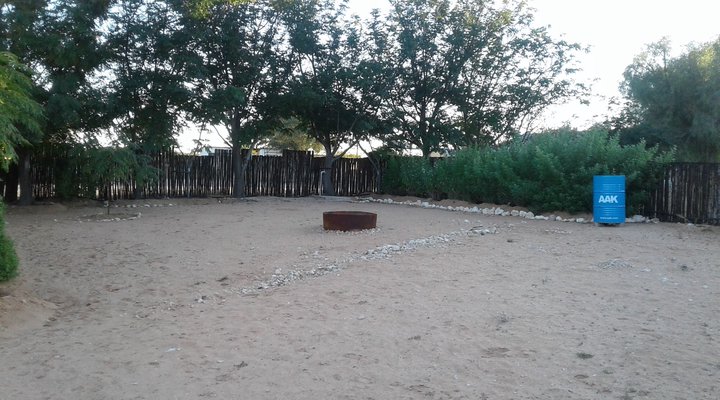 Kalahari Camelthorn Caravan Park and Guesthouse