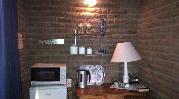 Kalahari Camelthorn Caravan Park and Guesthouse