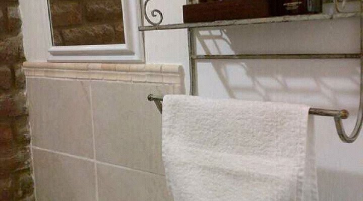 Kalahari Camelthorn Caravan Park and Guesthouse