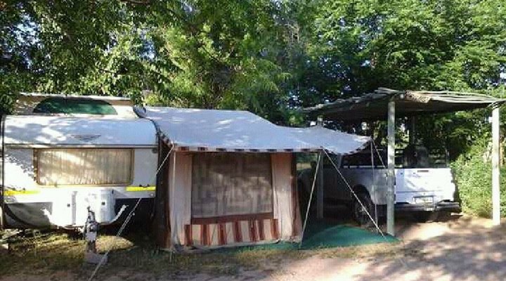 Kalahari Camelthorn Caravan Park and Guesthouse