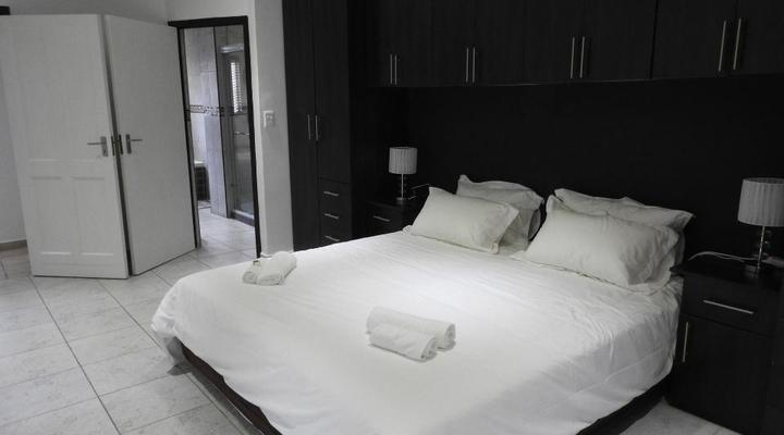 Ile Du Lac Self-Catering