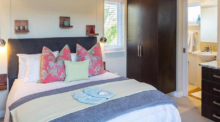 Thesen Island Romance