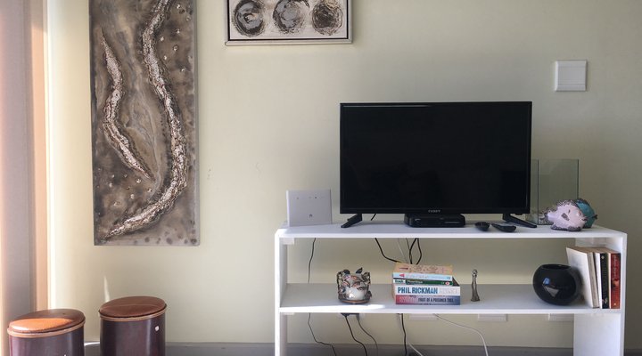 Sunny 2 Bedroom at Tygervalley Waterfront
