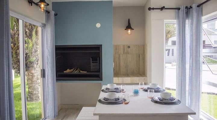 The Waterfront Cottage F12