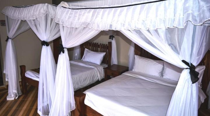 64 Resort and Sporting Club