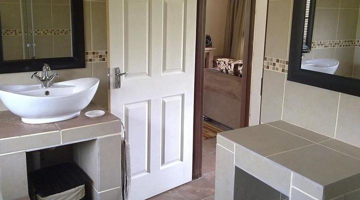 Thaba Lenaka Guestfarm