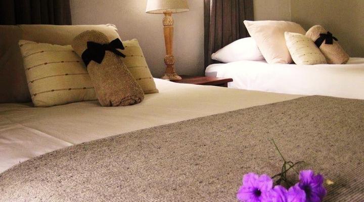 Zambezi Island Lodge