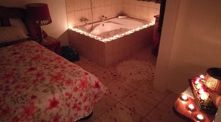 Mount Amanzi Game Lodge