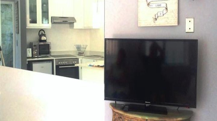 Jacuzzi Apartment Near Beach