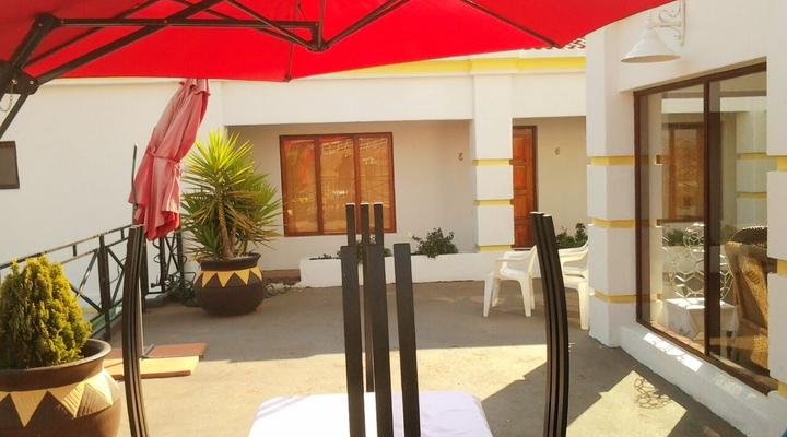 Ngwenya Bed and Breakfast