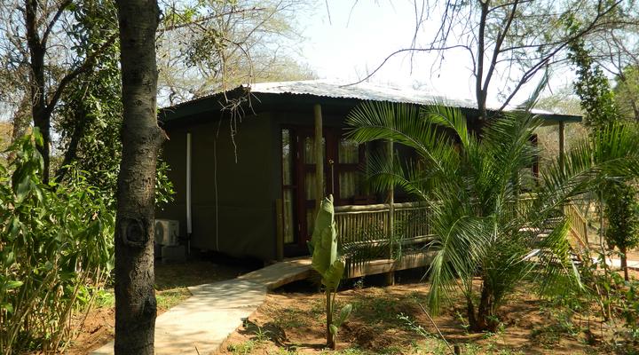Kwalape Safari Lodge