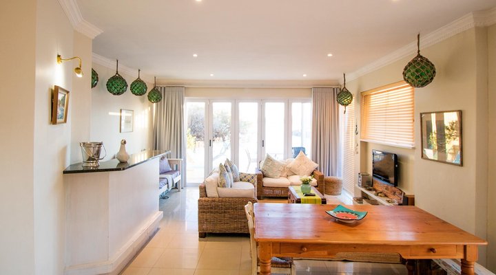 The Beach Apartment