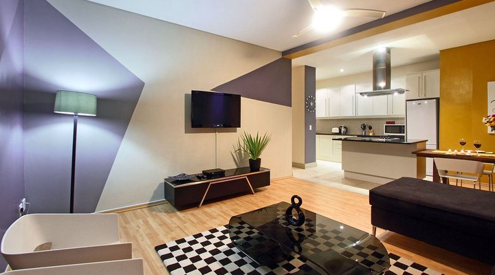 Perfect Position With Stunning Harbour, City Views