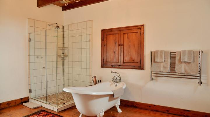 De Hoop Collection - Manor House