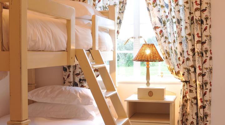 De Hoop Collection - Village Cottages