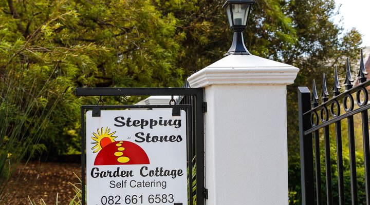 Steppingstones Garden Cottage