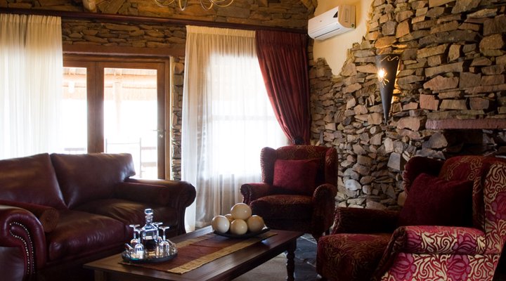 Zandibela Private Game Lodge