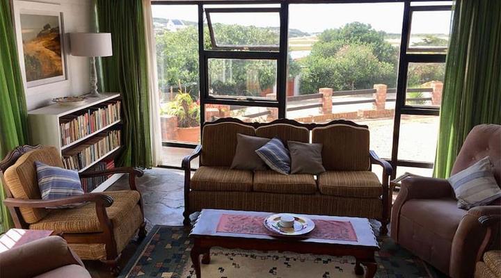 Stilbaai Family Holiday Home