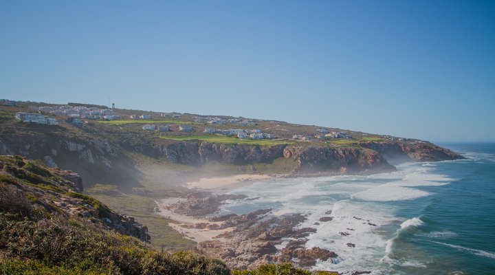 Aan de Zee @ Pinnacle Self – Catering Villas