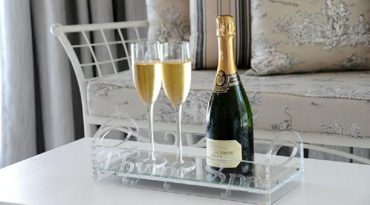 Thyme Winter Warmer Overnight Package